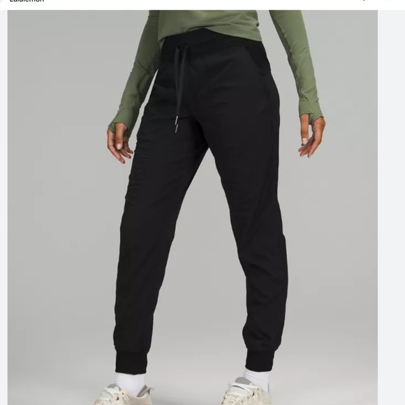 lululemon athletica Pants - 🍋 Lululemon Dance Studio Full Length Joggers